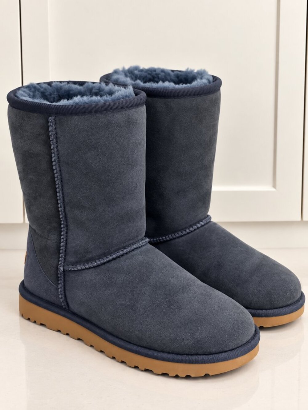 UGG Classic Short Blue Suede Sheepskin Boots Women’s Size 8